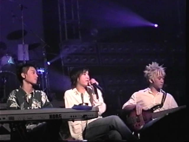 R&B̂